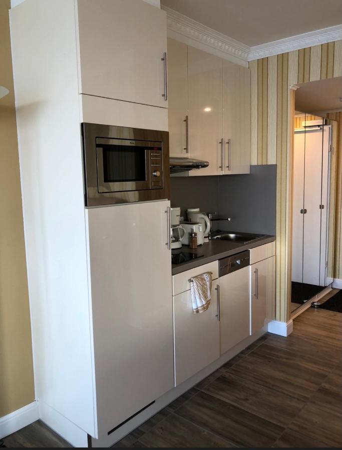 Tiffanys Ferienapartments In Der Privatresidenz Des Plaza Premium Hotel Тіммендорфер-Штранд Екстер'єр фото