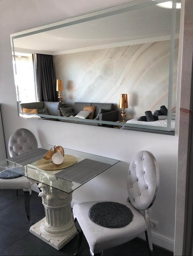 Tiffanys Ferienapartments In Der Privatresidenz Des Plaza Premium Hotel Тіммендорфер-Штранд Екстер'єр фото